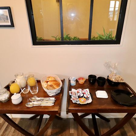 Duplex Au 2Eme Et De Notre Maison -Acces Au Jardin-Smart Tv-Streaming-Wifi Le Mans Kültér fotó