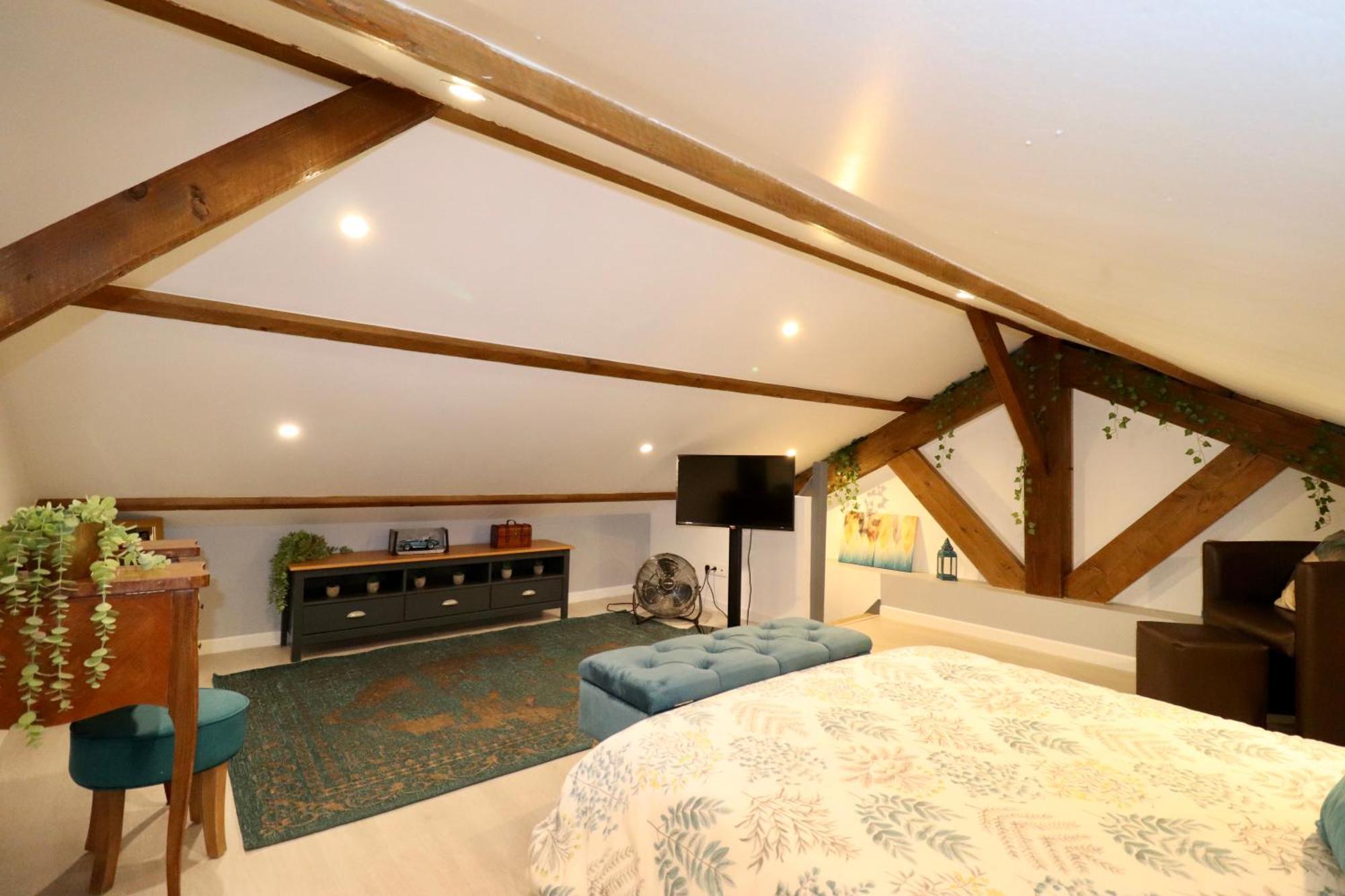 Duplex Au 2Eme Et De Notre Maison -Acces Au Jardin-Smart Tv-Streaming-Wifi Le Mans Szoba fotó