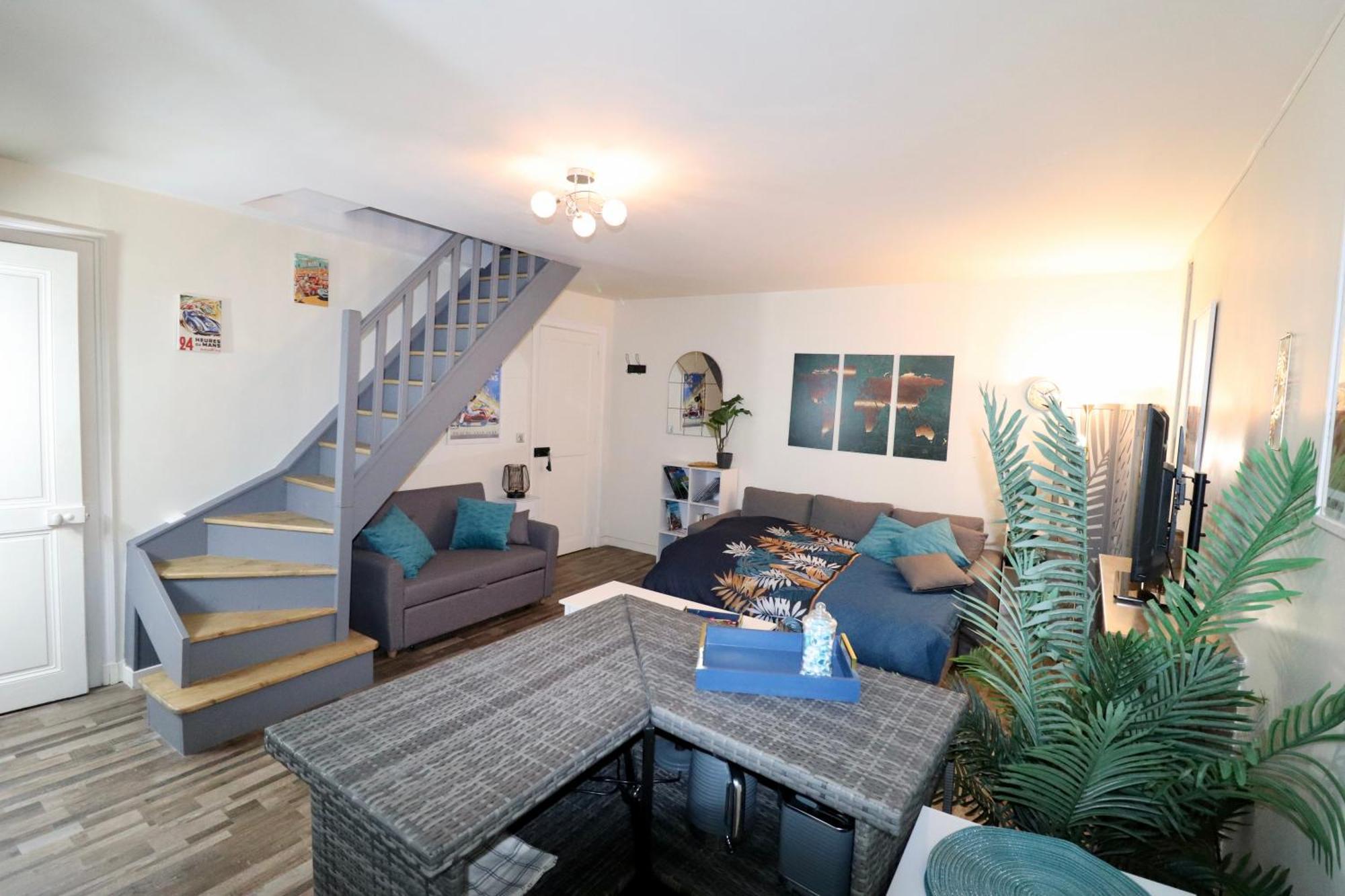 Duplex Au 2Eme Et De Notre Maison -Acces Au Jardin-Smart Tv-Streaming-Wifi Le Mans Kültér fotó