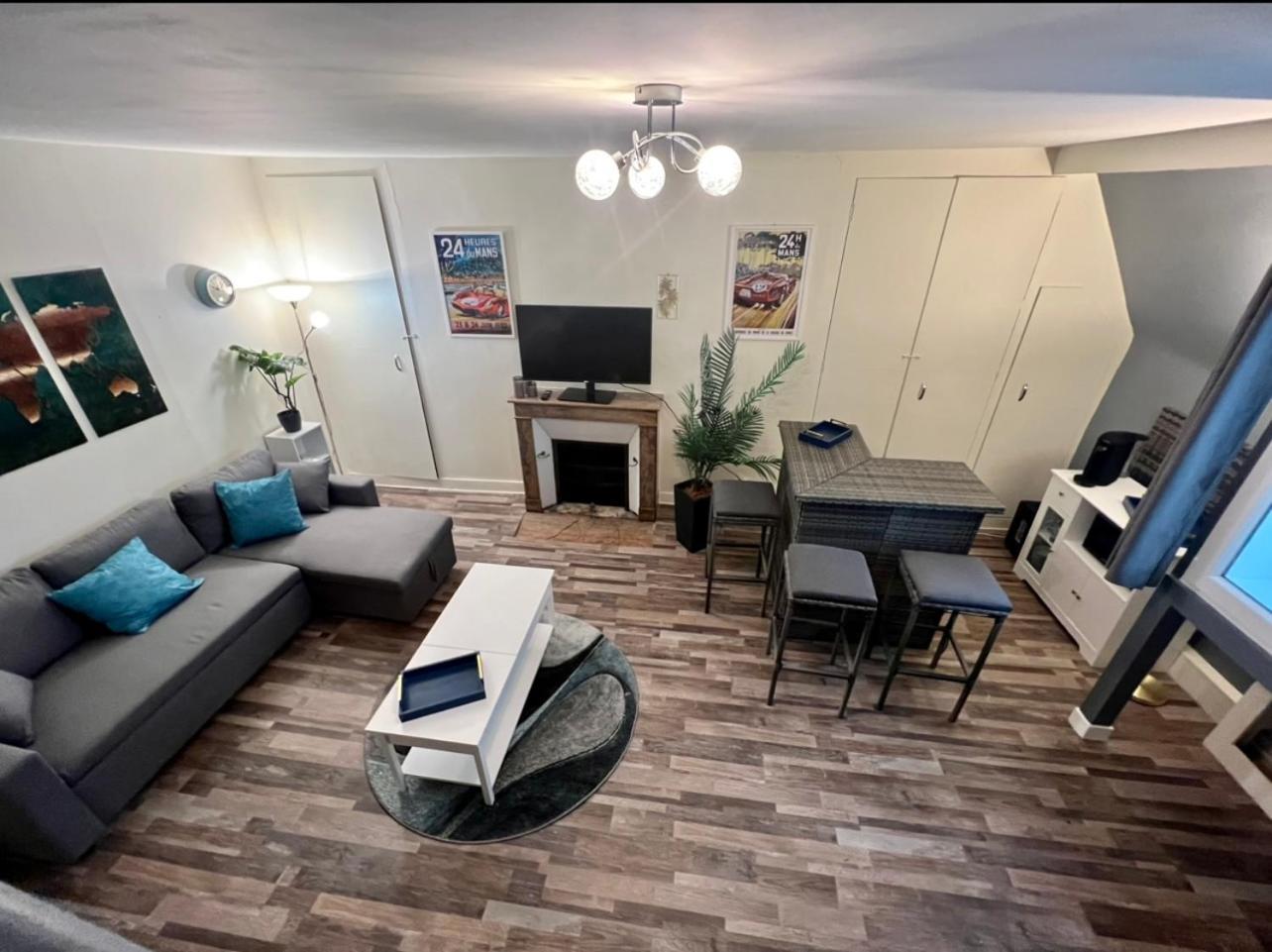 Duplex Au 2Eme Et De Notre Maison -Acces Au Jardin-Smart Tv-Streaming-Wifi Le Mans Kültér fotó
